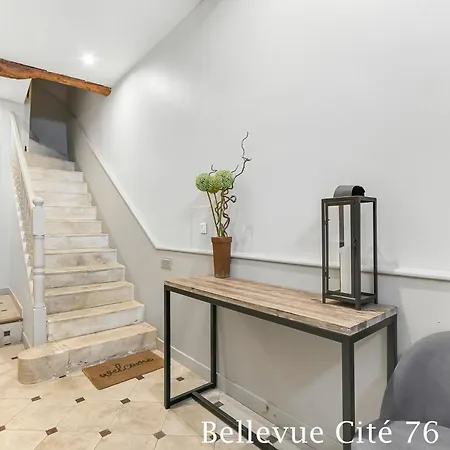 Casa Royal - Cite 500m, Free Public Car Park 200m, Aircon, Wifi, Cite View Terrace * Carcassonne