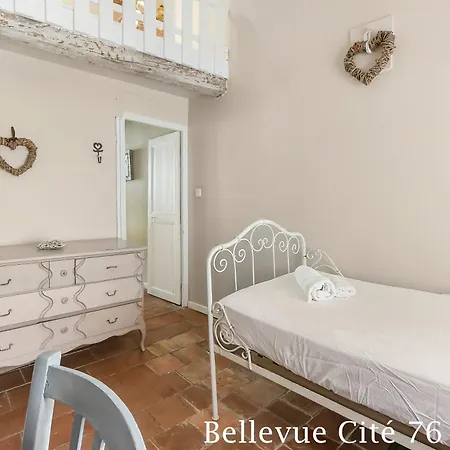 Casa Royal - Cite 500m, Free Public Car Park 200m, Aircon, Wifi, Cite View Terrace * Carcassonne