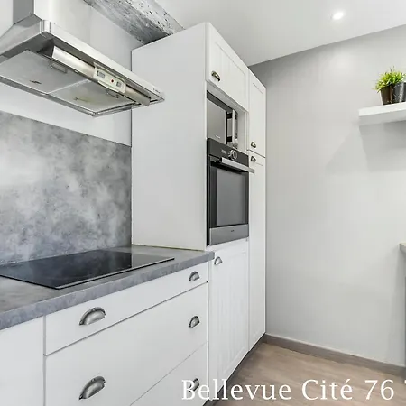 Casa Royal - Cite 500m, Free Public Car Park 200m, Aircon, Wifi, Cite View Terrace *