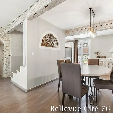 Les Bellevue Cite Trivalle, Cite 500M, Free Private Car Park On Demand, Free Public Car Park 200M, Aircon, Wifi, Cite View Terrace