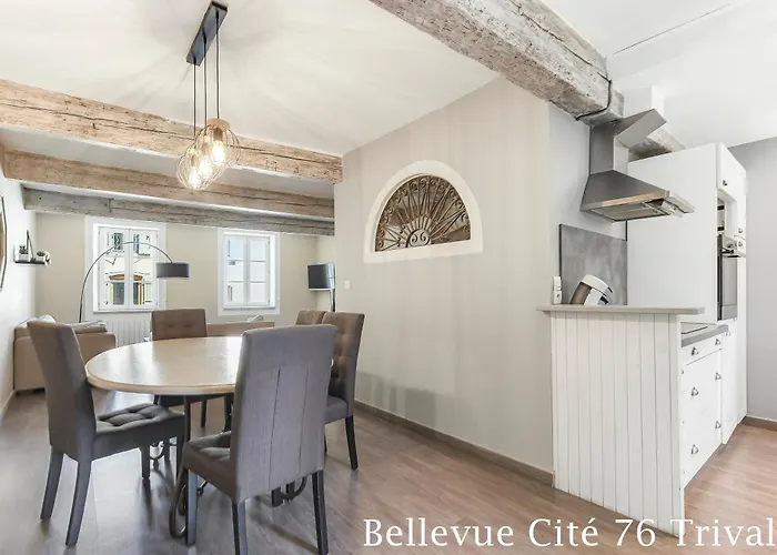 Holiday home Les Bellevue Cite Trivalle 
